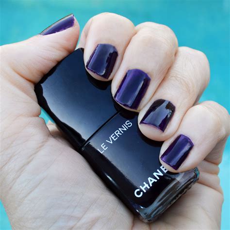 Chanel Roubachka nail polish review – Bay Area 